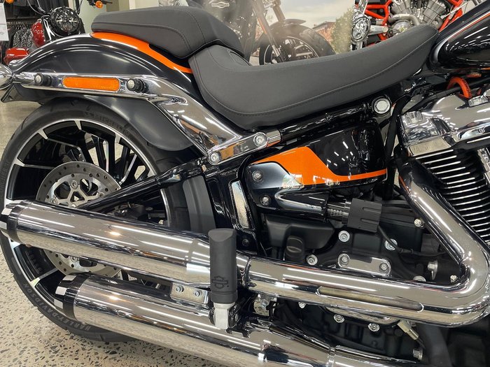 2023 Harley-Davidson Breakout 117 (FXBR) Softail Black