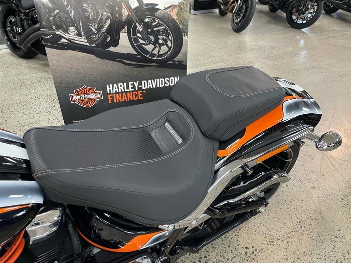 2023 Harley-Davidson Breakout 117 (FXBR) Softail Black