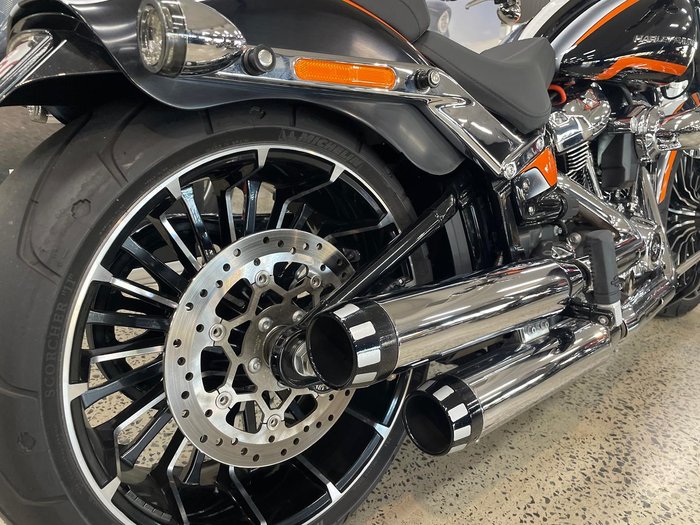 2023 Harley-Davidson Breakout 117 (FXBR) Softail Black