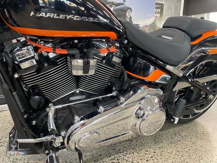 2023 Harley-Davidson Breakout 117 (FXBR) Softail Black