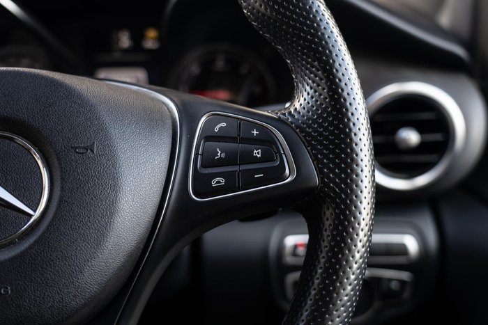 2020 Mercedes-Benz V-Class V220 d