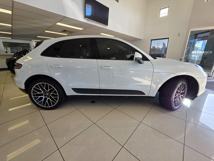2021 Porsche Macan 95B MY22 AWD White