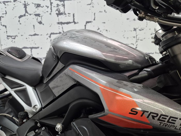 2023 Triumph Street Triple RS Street Triple Silver