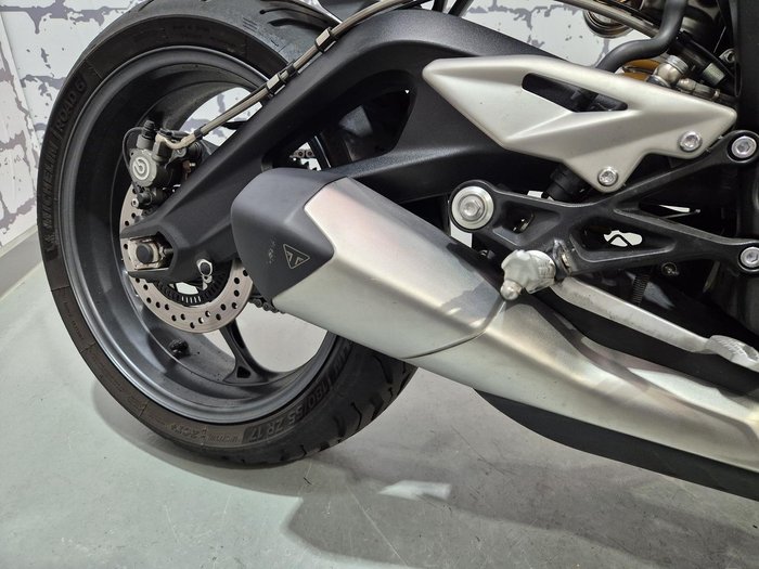 2023 Triumph Street Triple RS Street Triple Silver
