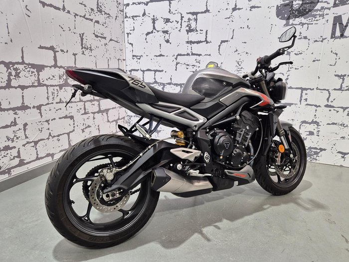 2023 Triumph Street Triple RS Street Triple Silver