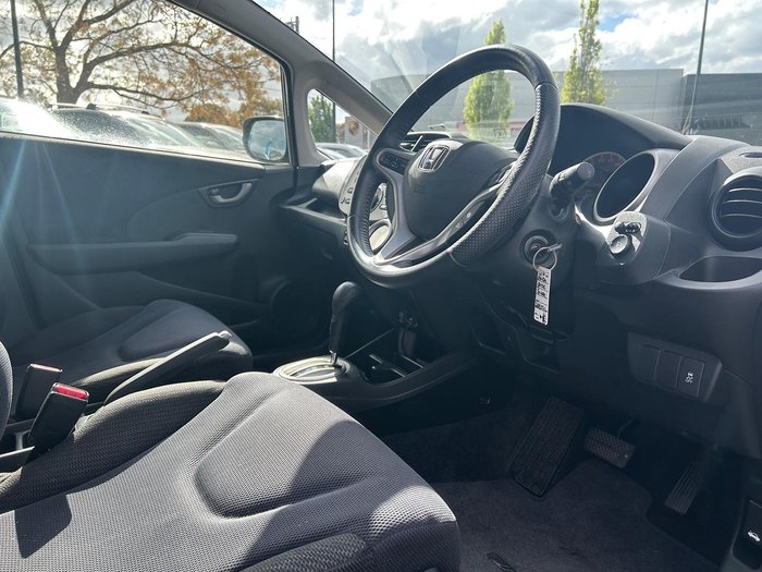 2013 Honda Jazz Vibe-S