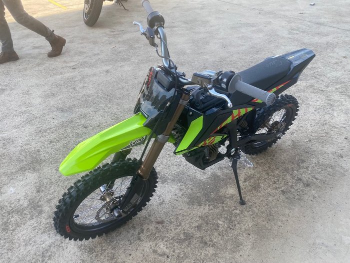 2025 Sur-ron 2025 SUR-RON ELECTRIC HYPER BEE PINE GREEN