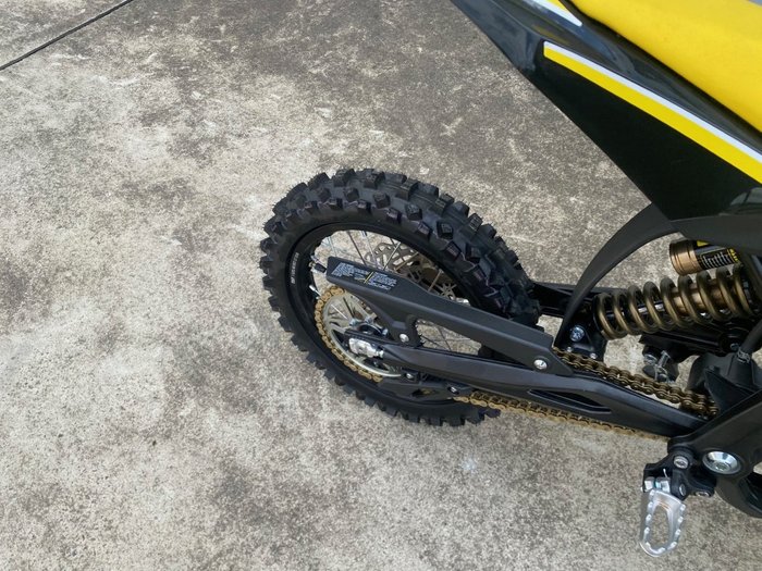 2025 Sur-ron 2025 SUR-RON ELECTRIC HYPER BEE Yellow