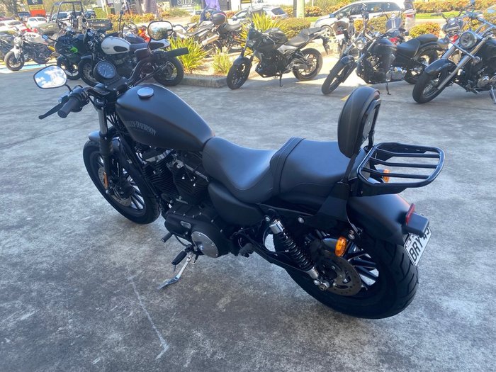 2015 HARLEY-DAVIDSON XL883 IRON 883 BLACK