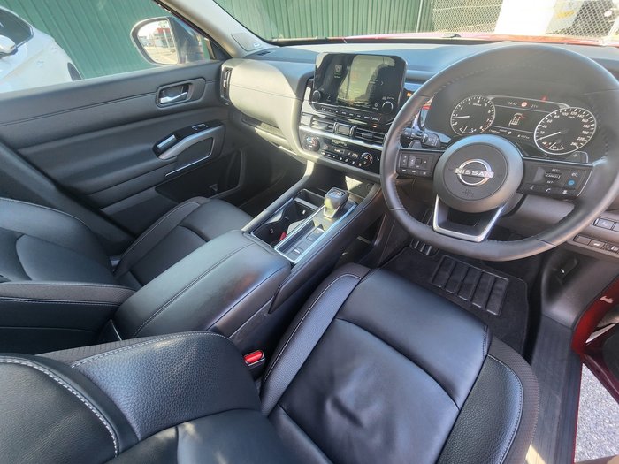 2024 Nissan Pathfinder Ti 2WD