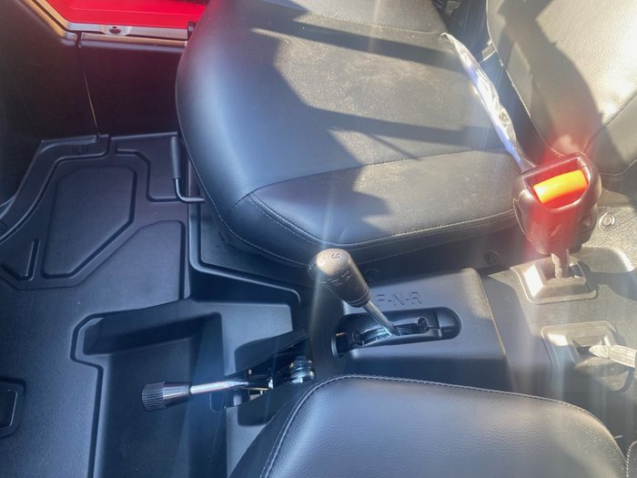 2025 Polaris RZR 200 EFI Red