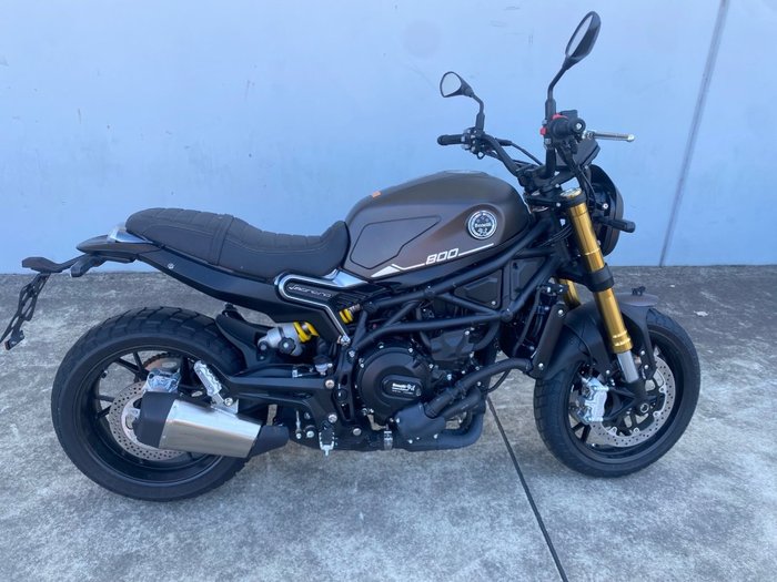 2023 Benelli LEONCINO 800 TERRAIN BROWN