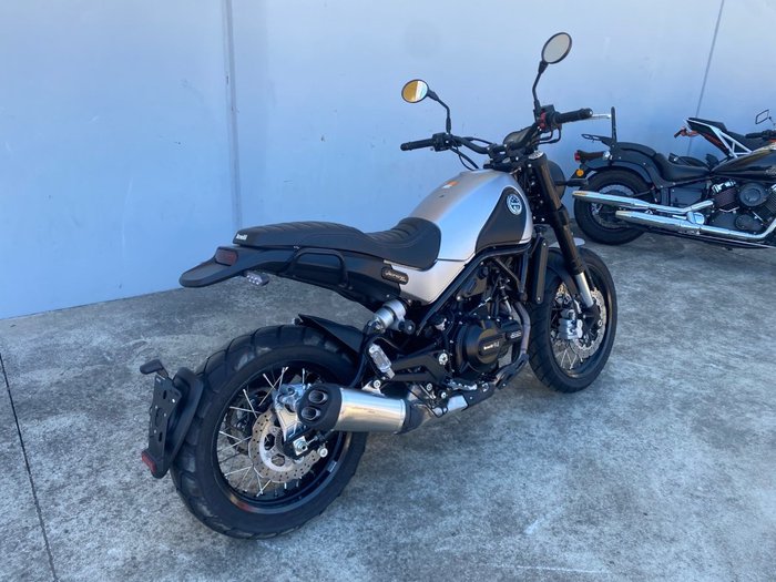2023 Benelli LEONCINO TRAIL (ABS) Silver