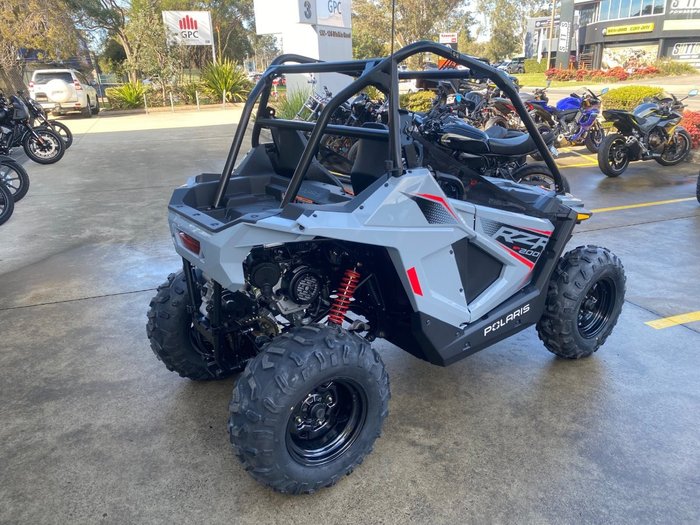 2024 Polaris RZR 200 EFI Grey