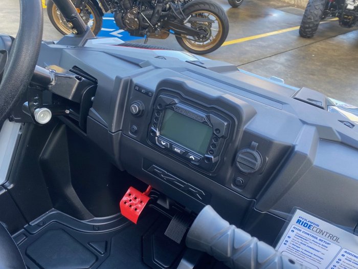 2024 Polaris RZR 200 EFI Grey