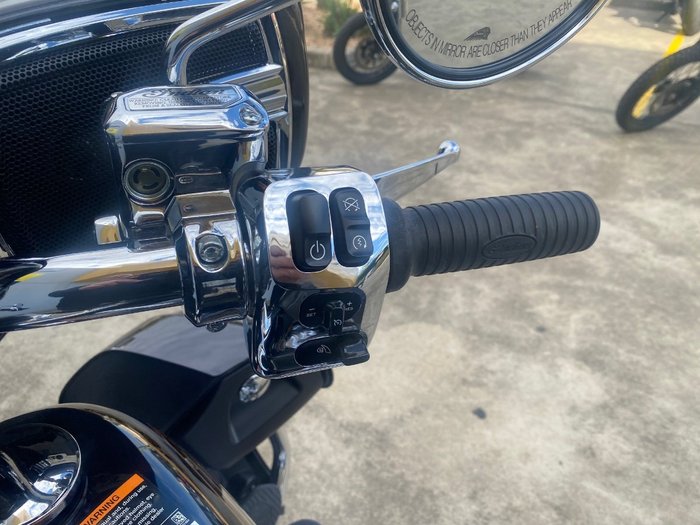2025 Indian ROADMASTER ELITE Black