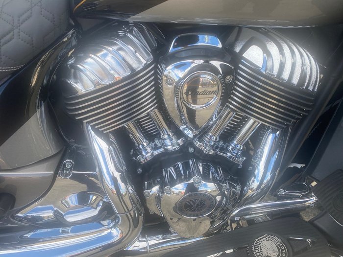 2025 Indian ROADMASTER ELITE Black