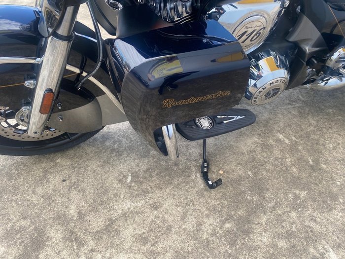 2025 Indian ROADMASTER ELITE Black