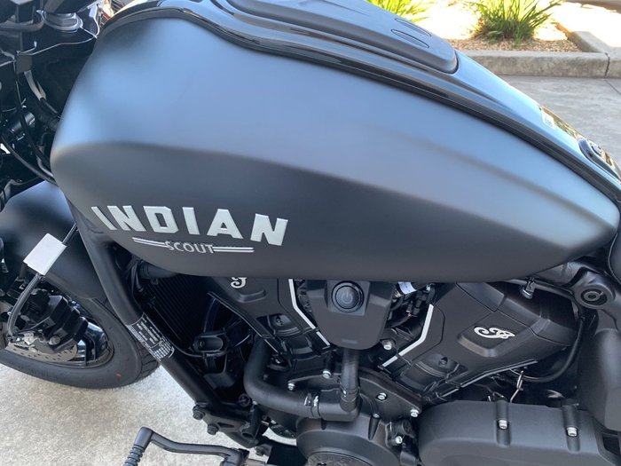 2025 Indian SCOUT BOBBER LIMITED BLACK SMOKE