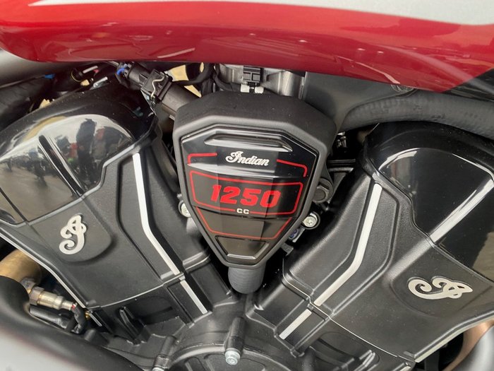2025 Indian 2025 Indian 1250CC SCOUT 101 CRUISER Red