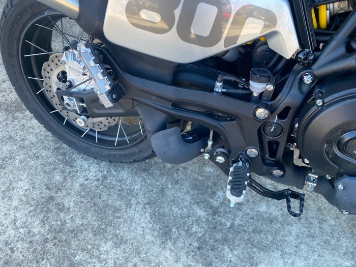 2023 Benelli LEONCINO 800 TRAIL FOREST GREEN