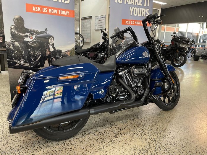 2023 Harley-Davidson Road King Special 114 (FLHRXS) Touring Blue