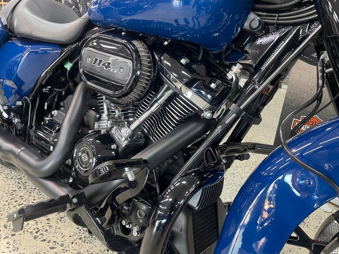 2023 Harley-Davidson Road King Special 114 (FLHRXS) Touring Blue