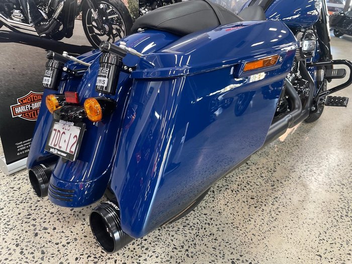 2023 Harley-Davidson Road King Special 114 (FLHRXS) Touring Blue