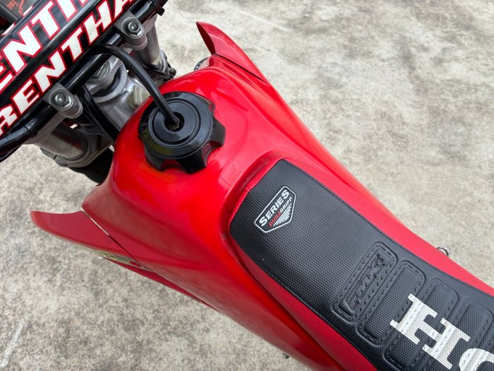 2000 Honda XR650R Red