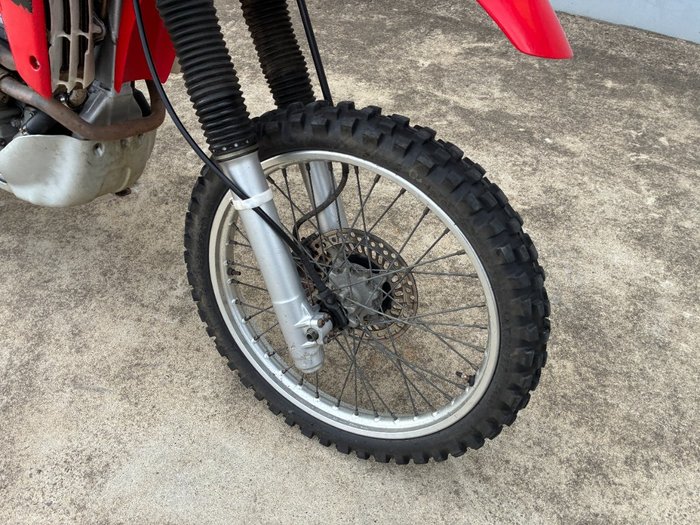 2000 Honda XR650R Red