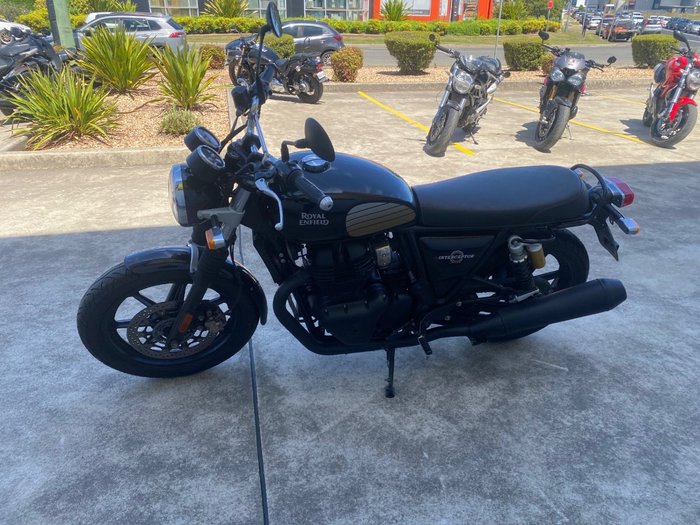 2023 Royal Enfield INTERCEPTOR 650 E5 DARK Black