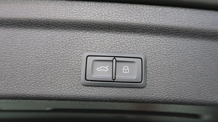 2023 Audi Q3 35 TFSI S line