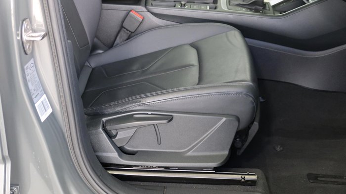 2023 Audi Q3 35 TFSI S line