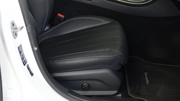 2021 Mercedes-Benz E-Class E200