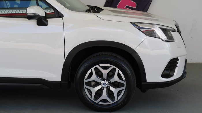 2023 Subaru Forester 2.5i