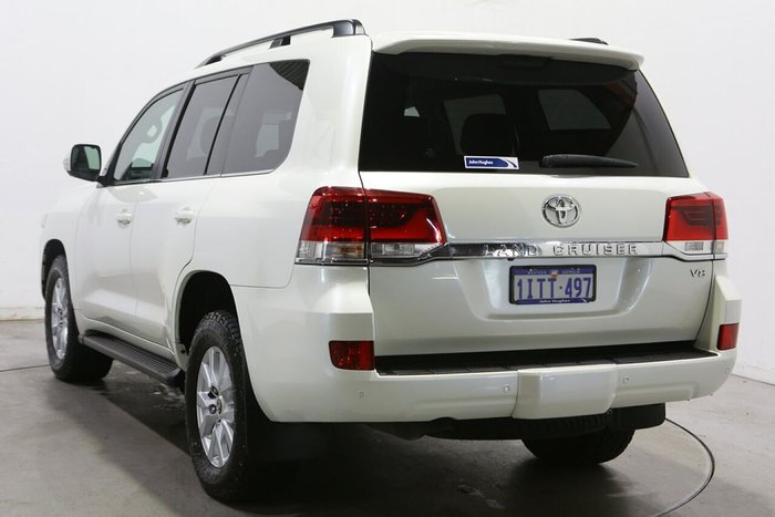 2020 Toyota Landcruiser VX