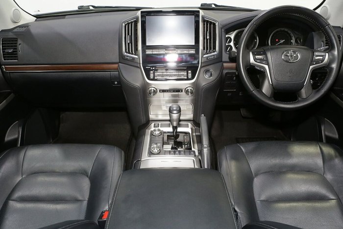 2020 Toyota Landcruiser VX