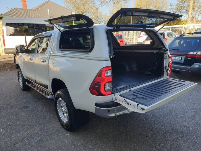 2020 Toyota Hilux