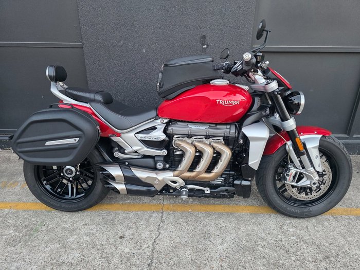 2021 Triumph ROCKET III ROADSTER RED