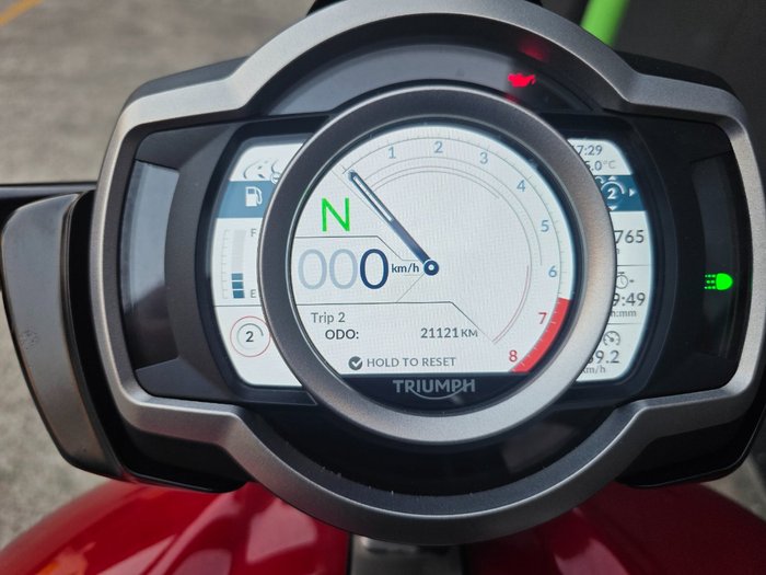 2021 Triumph ROCKET III ROADSTER RED