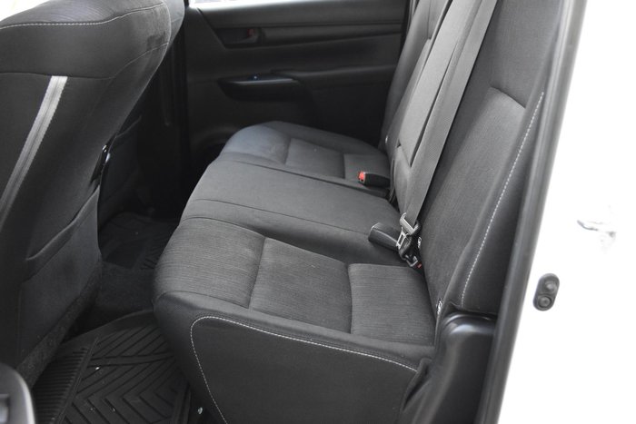 2016 Toyota Hilux SR GUN126R 4X4 Dual Range Glacier White