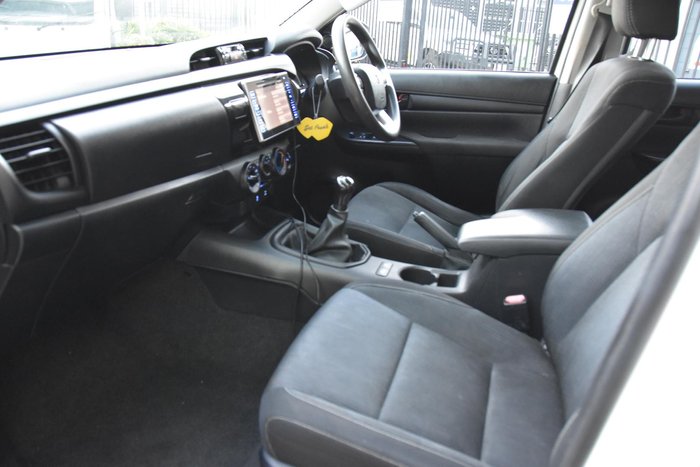 2016 Toyota Hilux SR GUN126R 4X4 Dual Range Glacier White