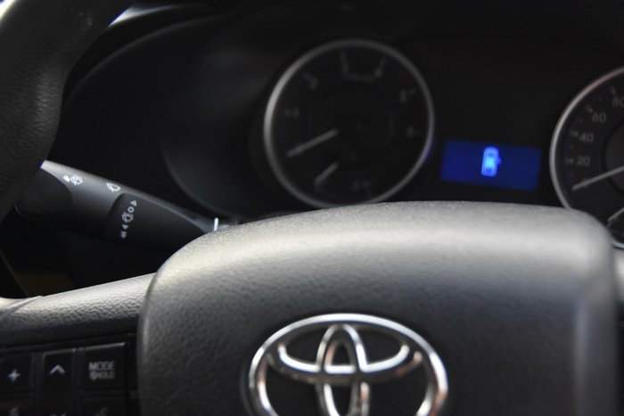 2016 Toyota Hilux SR GUN126R 4X4 Dual Range Glacier White