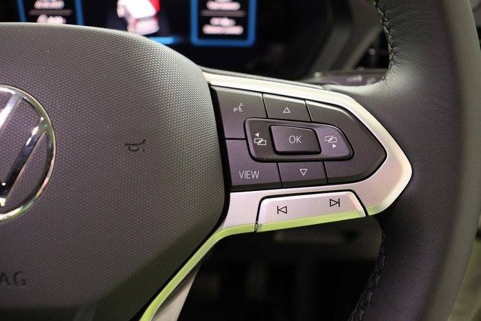 2025 Volkswagen Caddy TSI220