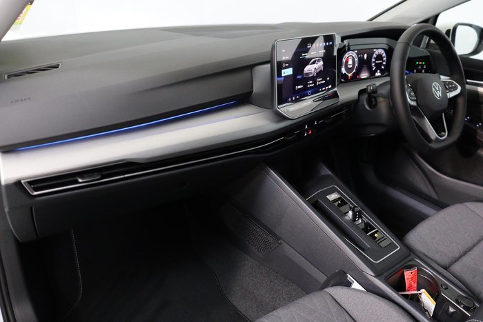 2025 Volkswagen Golf 110TSI Life