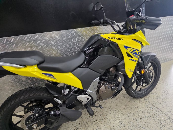 2024 Suzuki V-STROM 250SX (DS250RL) YELLOW
