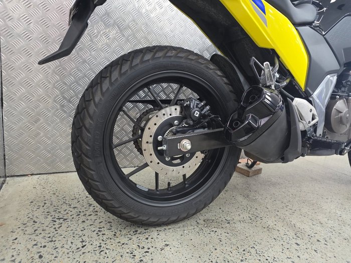 2024 Suzuki V-STROM 250SX (DS250RL) YELLOW