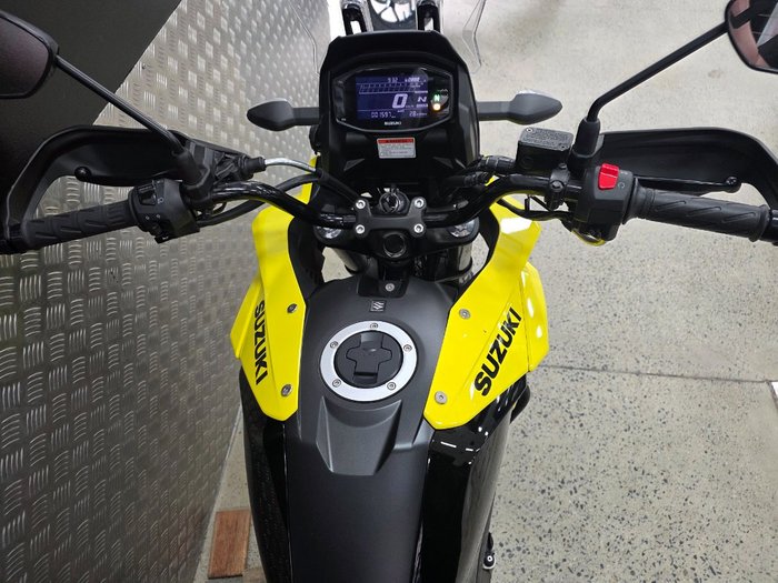 2024 Suzuki V-STROM 250SX (DS250RL) YELLOW