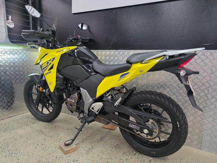 2024 Suzuki V-STROM 250SX (DS250RL) YELLOW
