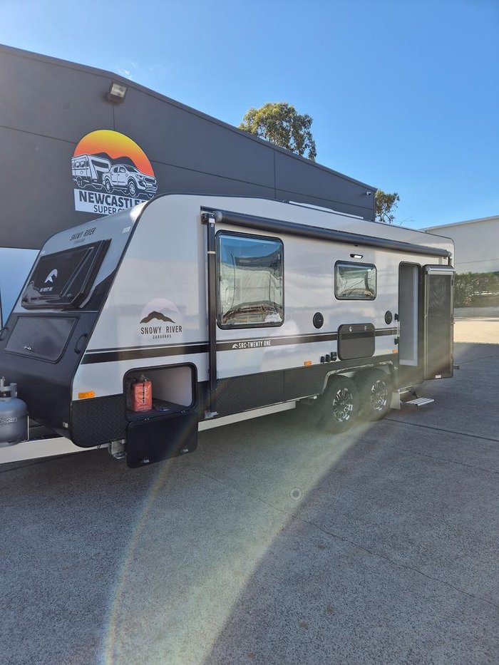 2024 Snowy River Src21 Full Ensuite Semi Off Road Near New!